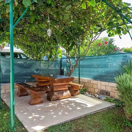 In With Three-bedrooms 1 Πόρετς